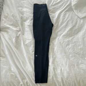 Lululemon Athletica Black Ankle Cropped Pants